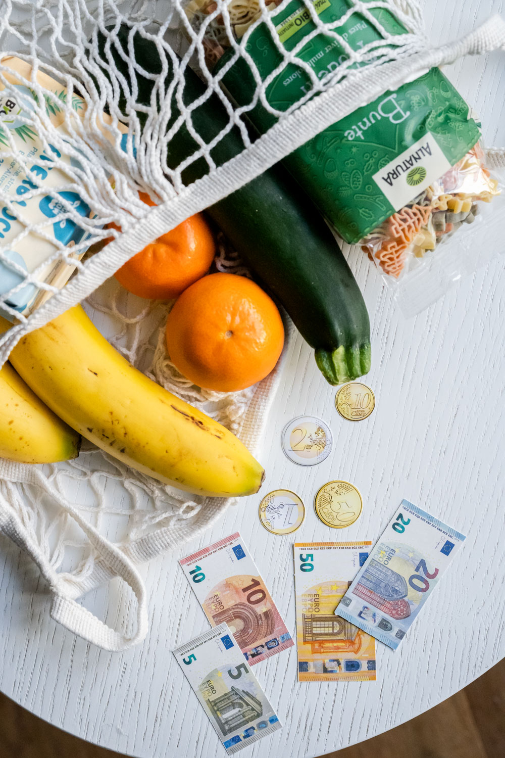8 Spartipps für Familien: Geld Sparen bei Lebensmitteln & Kochen